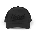 NOIRÉL Trucker Cap – Black Script