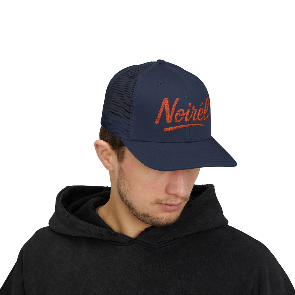 NOIRÉL Trucker Cap – Orange Script