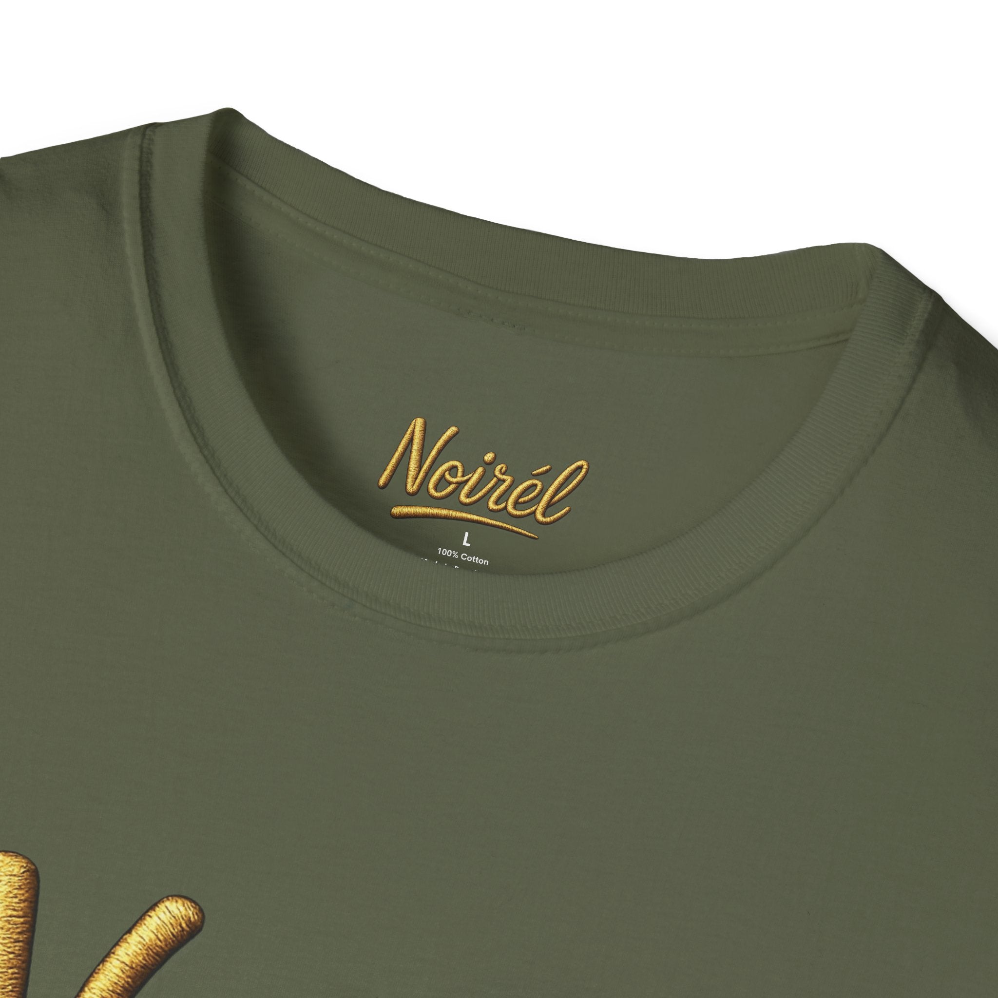 NOIRÉL T-Shirt – Gold Script Print