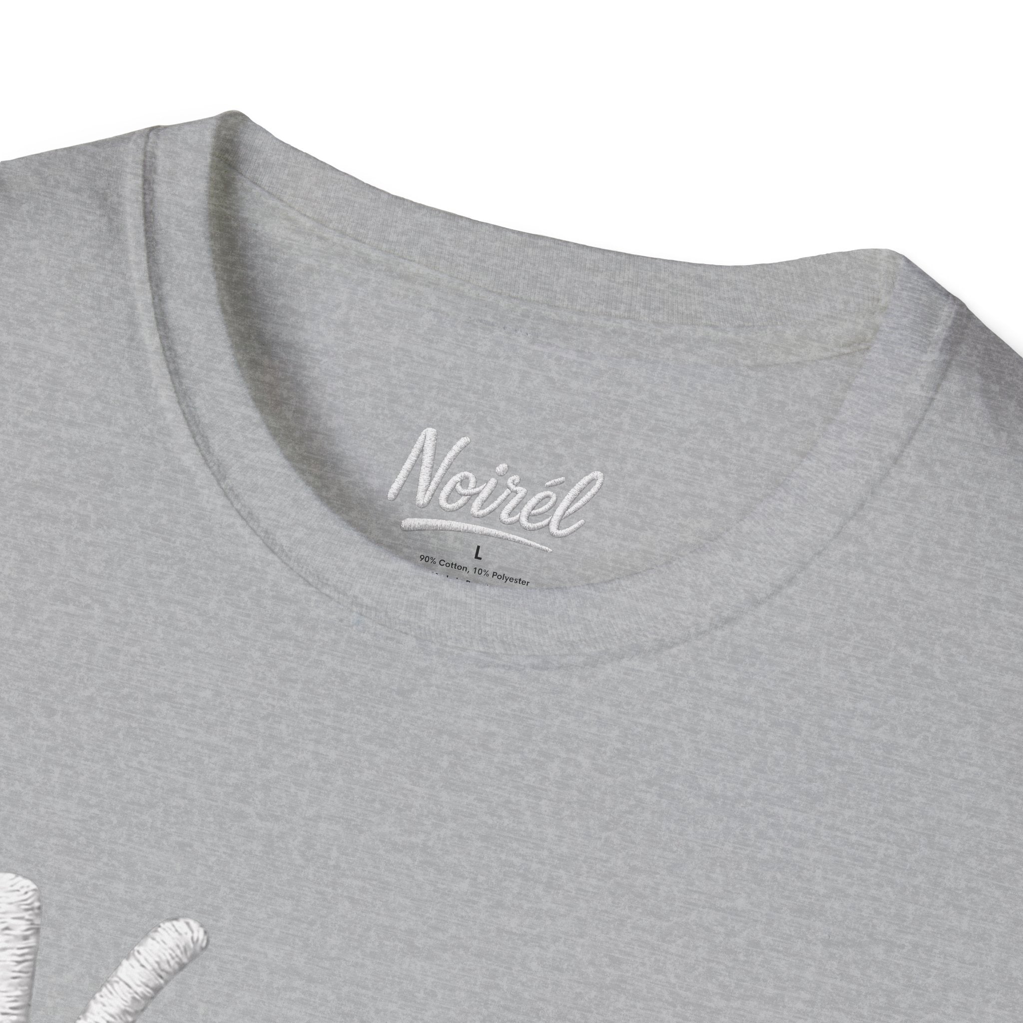 NOIRÉL T-Shirt – White Script Print
