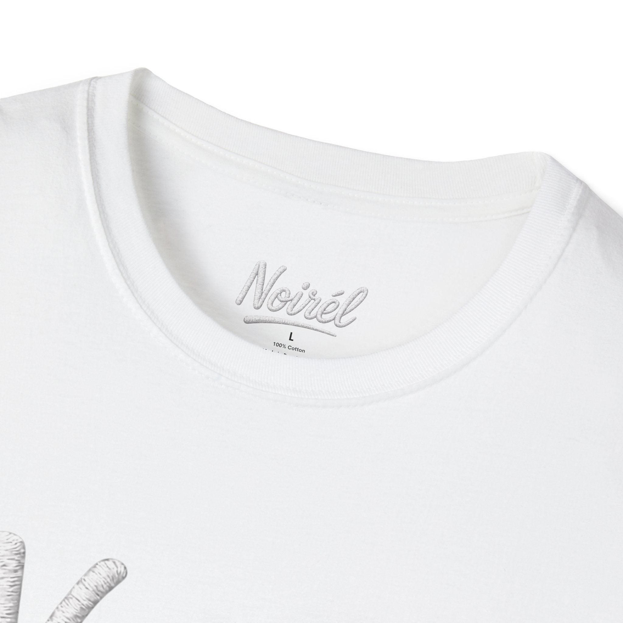 NOIRÉL T-Shirt – White Script Print