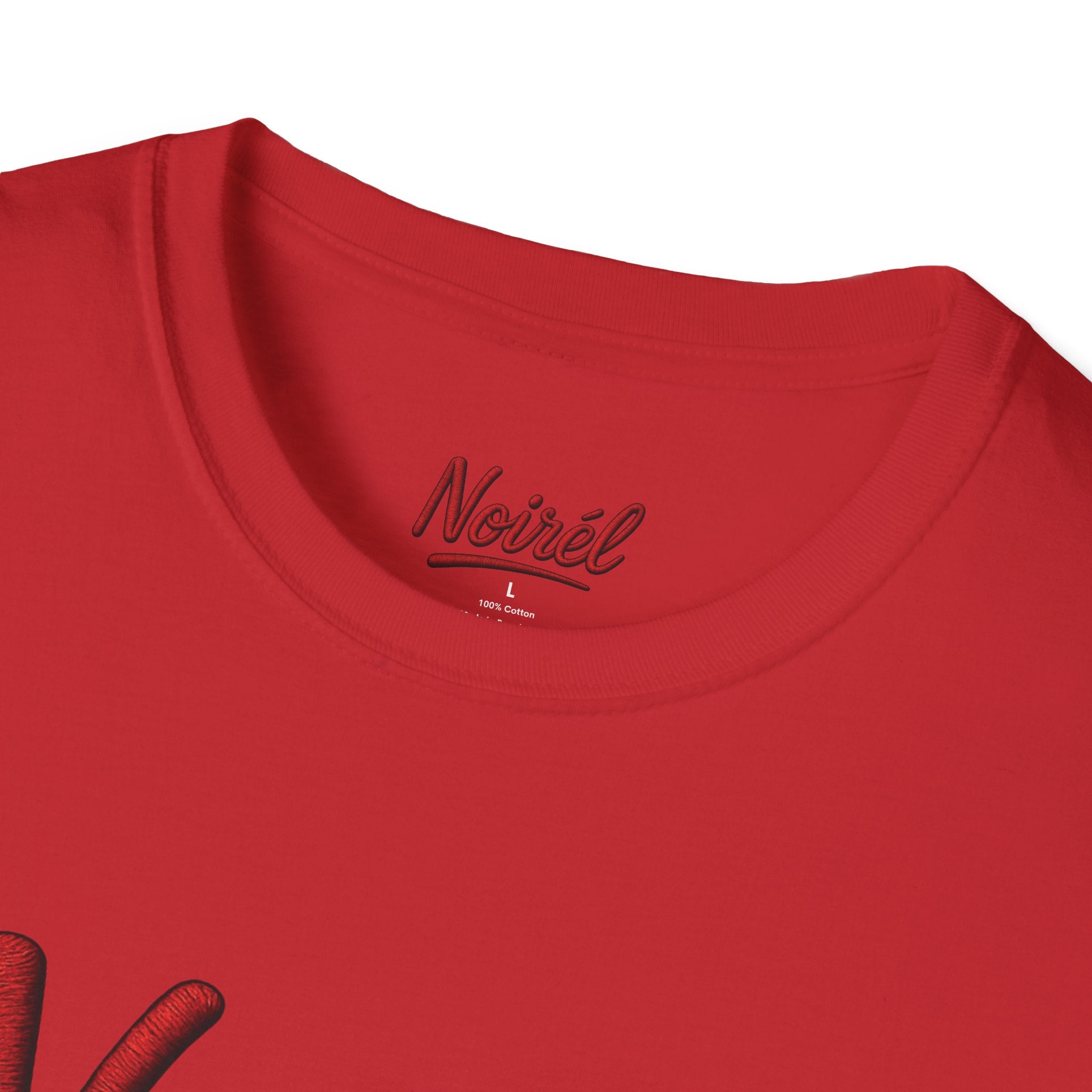 NOIRÉL T-Shirt – Red Script Print
